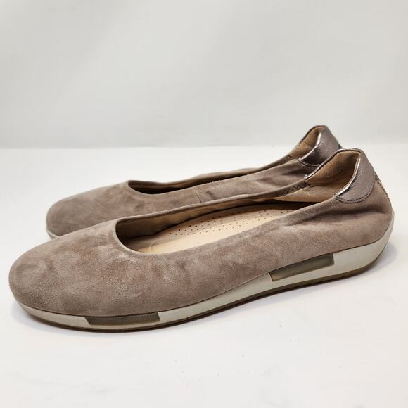 Gabor Women Tan Suede Slip On Comfort Flats Size UK 5 US 7.5 Closed Round Toe - Picture 4 of 8